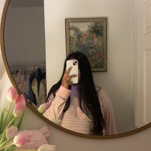 Meet your Posher, Abigail